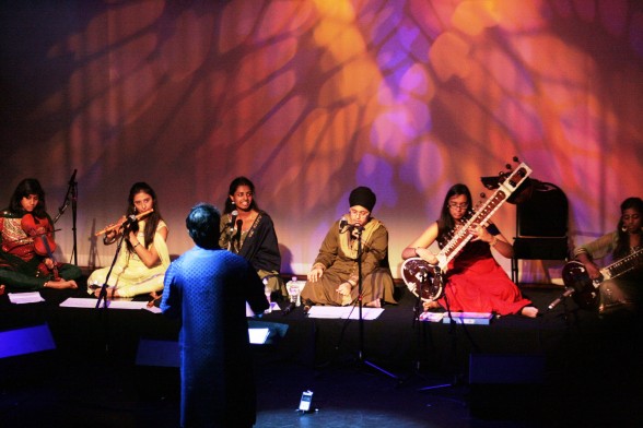 Samyo Too, our mini ensemble, performs at The Capstone Theatre, Liverpool, October 2013