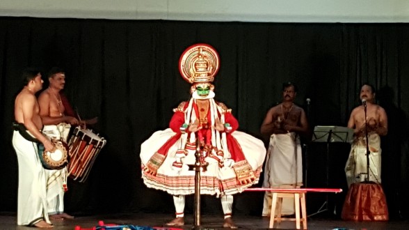 DIAP16 Kathakali